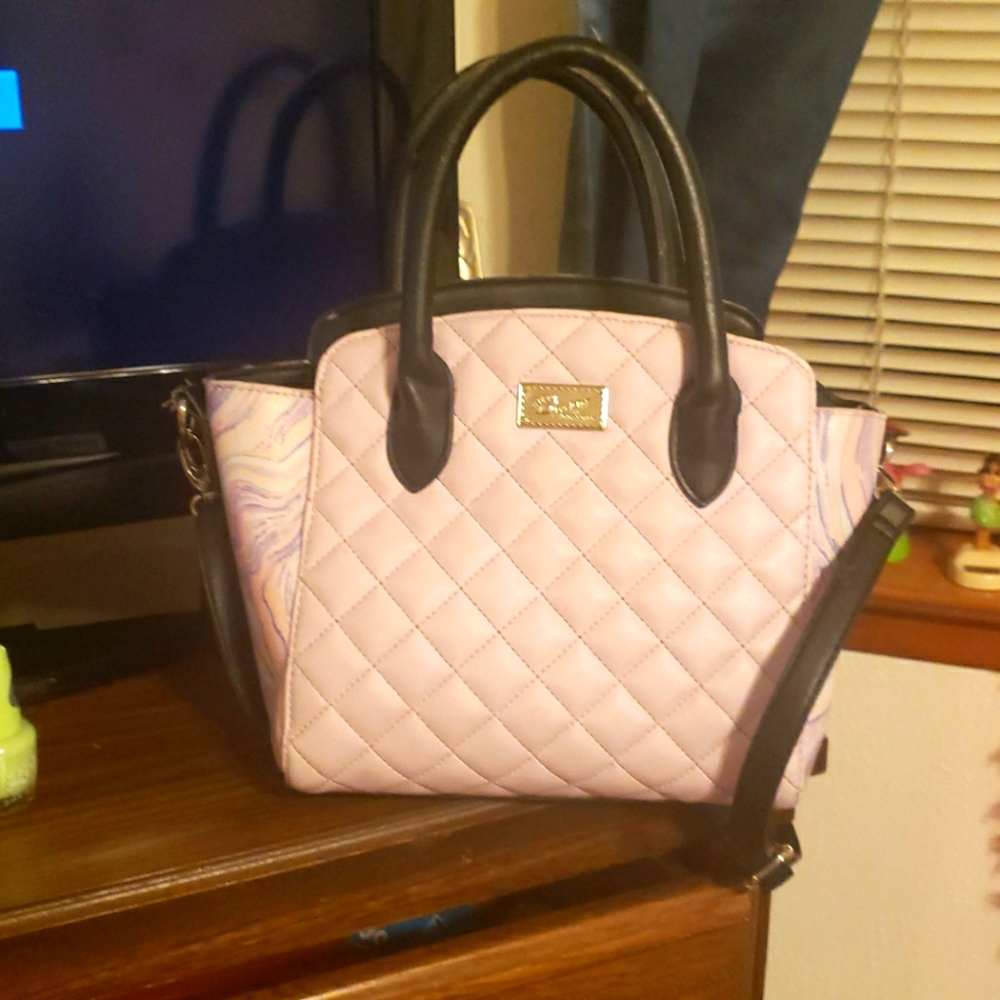BETSEY JOHNSON TOTE